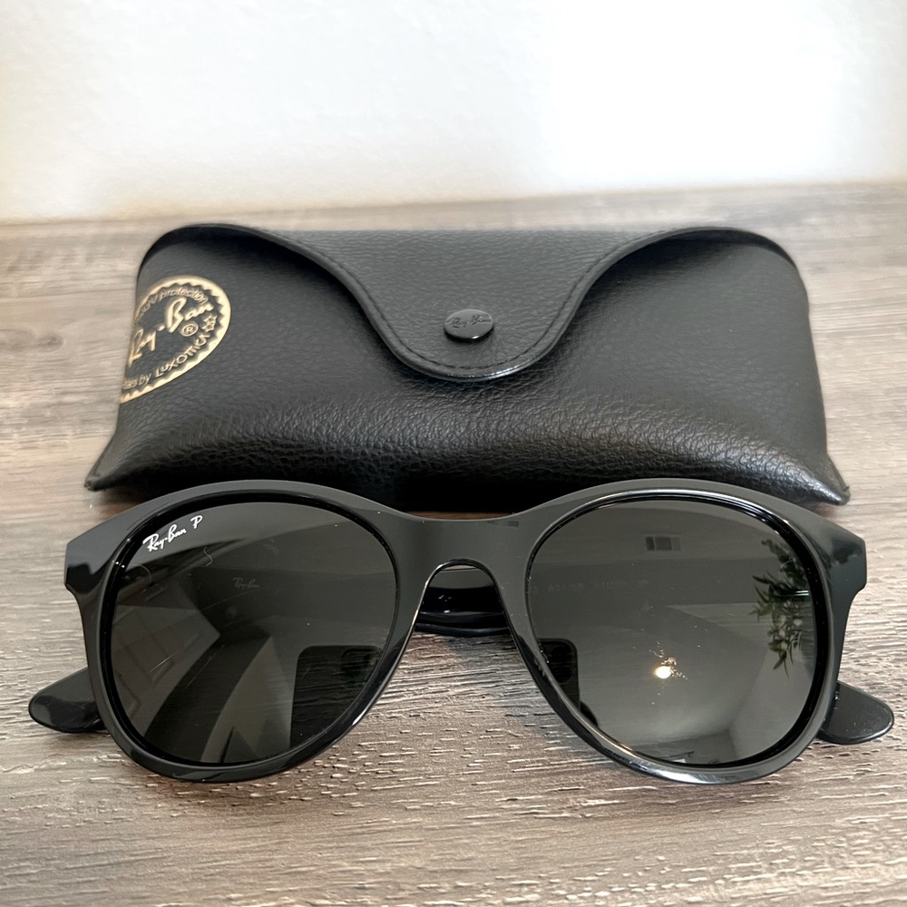 Ray Ban Black Sunglasses Polarized RB4203 With Case - Used